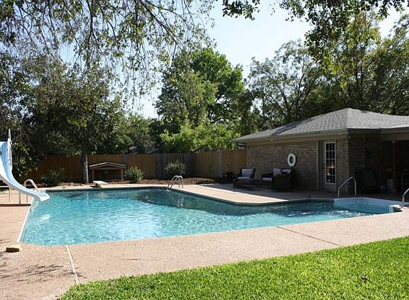 4th image of 2701 Good Shepherd Dr