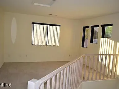 1346 E Goldenrod St — Photo 6