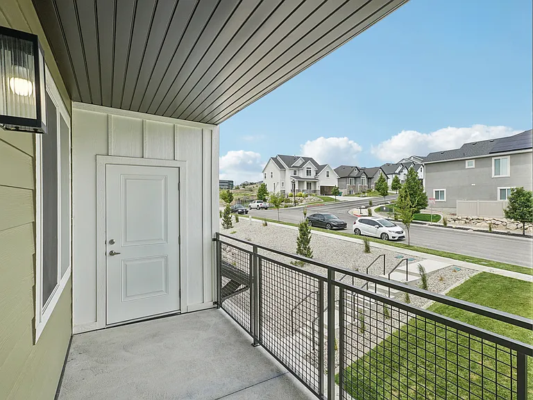 The Vue at Traverse Ridge — Photo 92