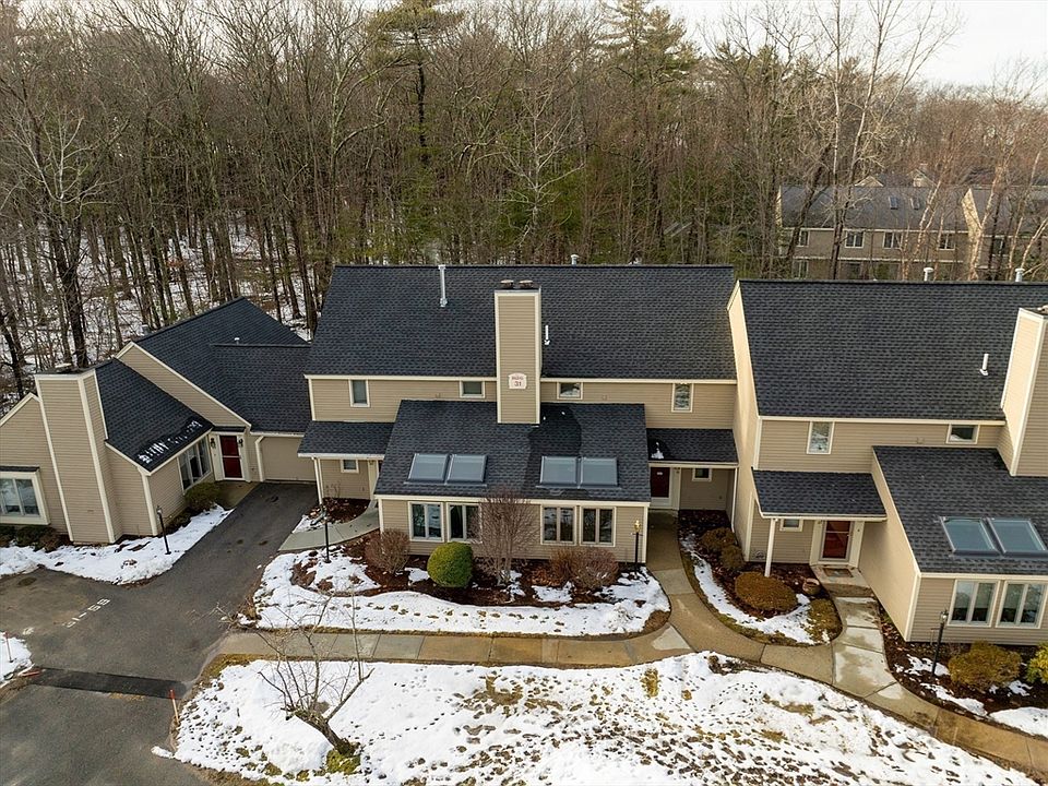 1st image of 61 Brickett Hill Cir