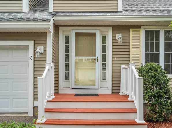 16 Windemere Ln #22, North Chelmsford, MA 01863