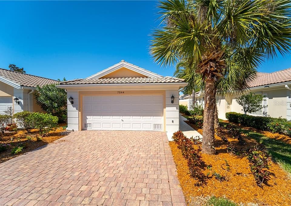 1st image of 7544 Pesaro Dr