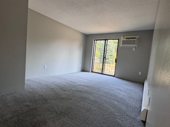 1345 Bodwell Rd APT 17