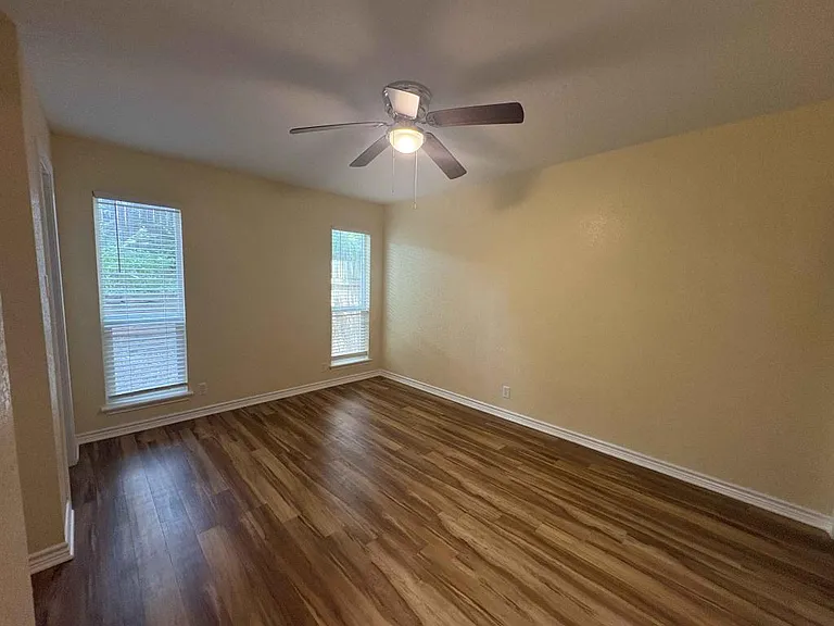 7247 Rimwood — Photo 13