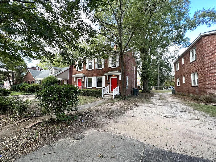 319 Howard St — Photo 27