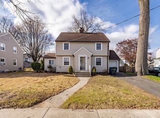 72 Audubon St, Springfield, MA 01108