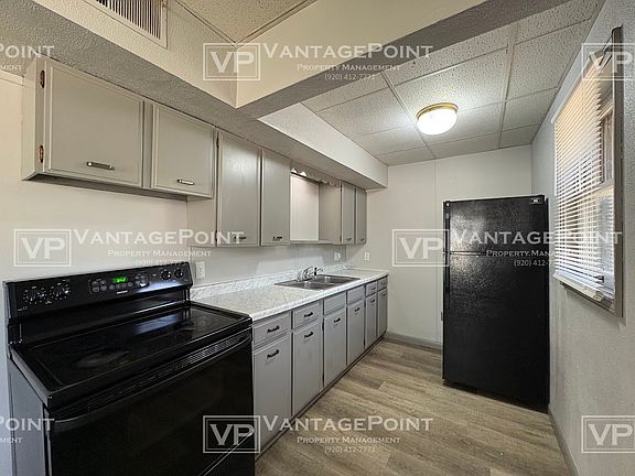 4th image of 2434 Pine St