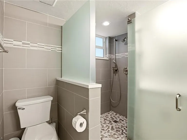 5550 Heron Point Dr #503 — Photo 19