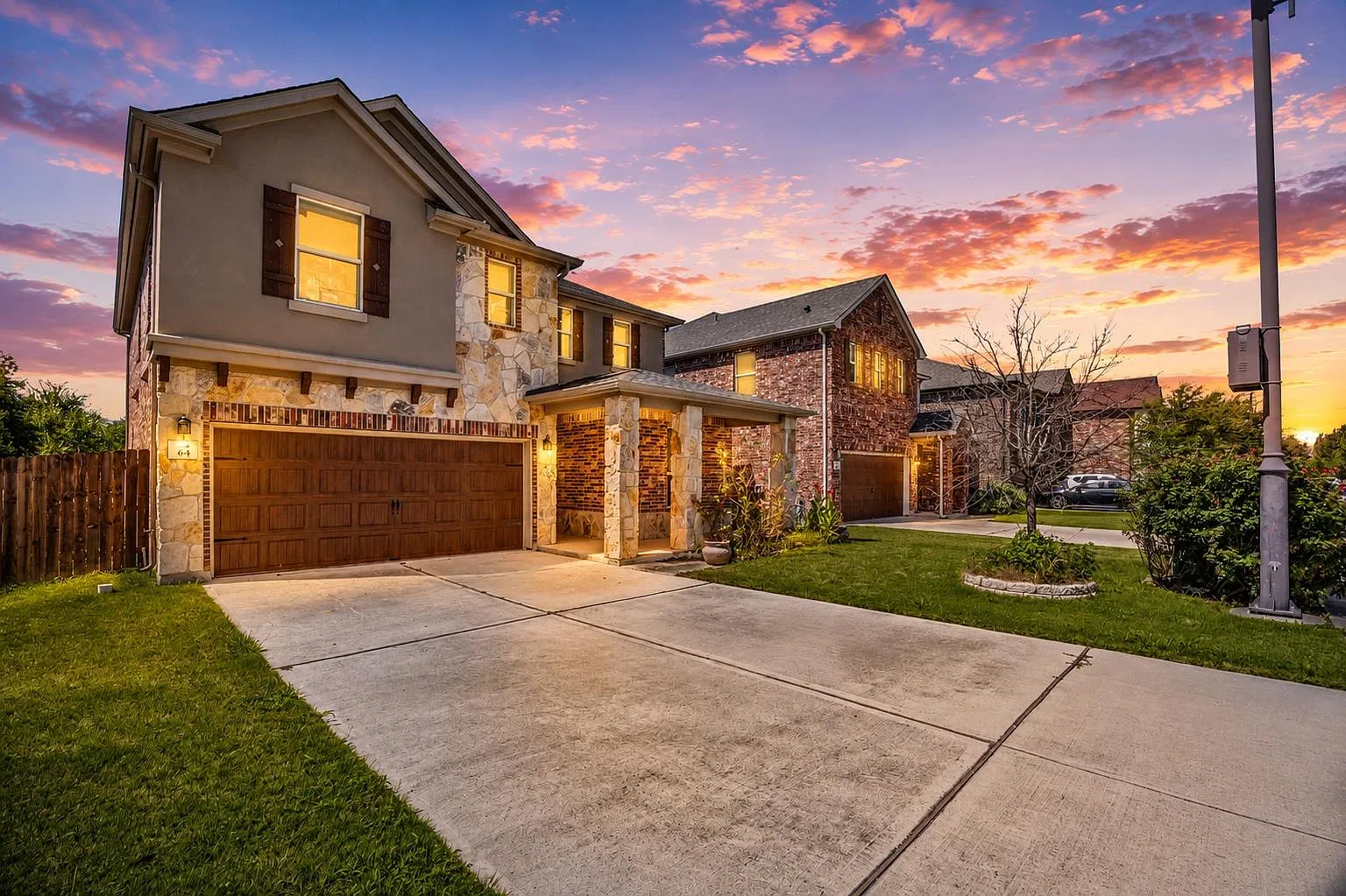 4 bed, 3.0 bath, 2646 sqft, $2,250 — Photo 1