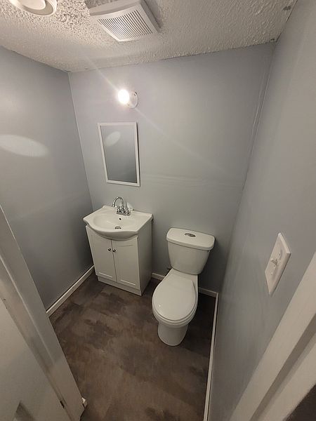 Edmonton House for rent - 3 Bedrooms — photo 23