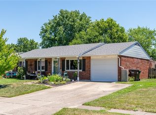 1305 Massachusetts Dr, Xenia, OH 45385