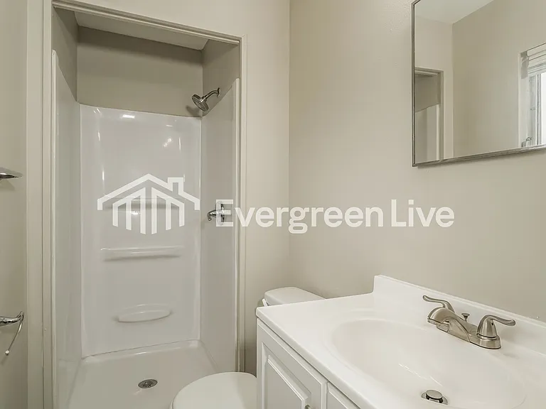 946 Keen Ct — Photo 13