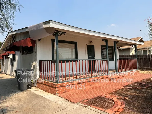 703 W Limited Ave, Lake Elsinore, CA 92530