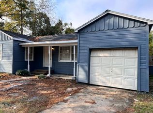 2 Sunset Dr #A, Orange, TX 77630