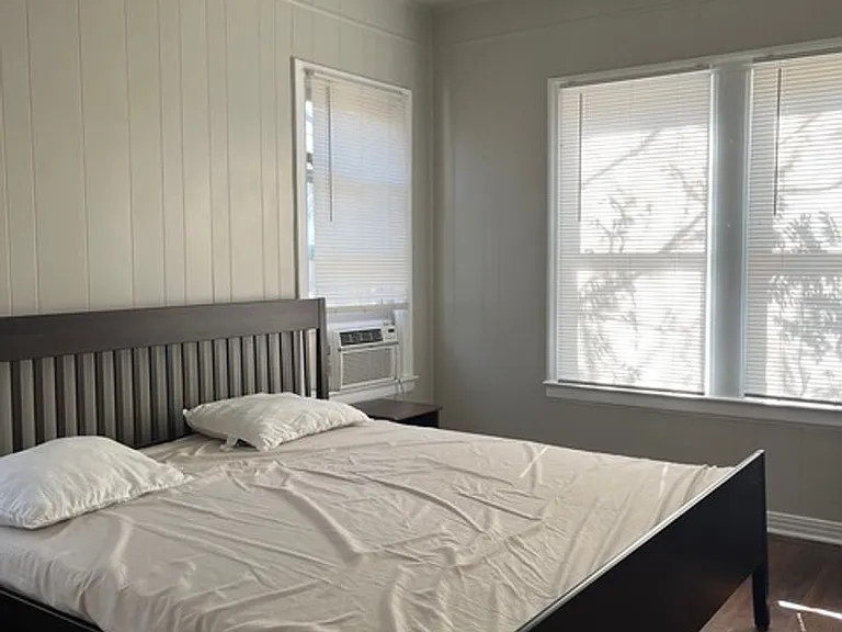 309 E Lullwood Ave — Photo 8