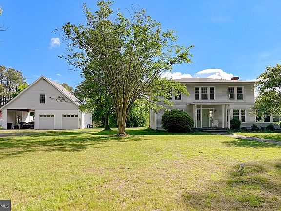 2nd image of 16146 Thomas Rd
