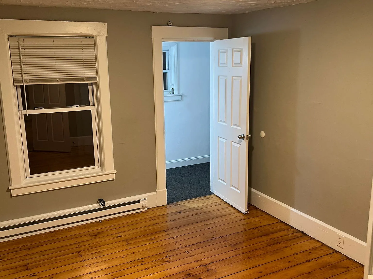 2 bed, $2,200 — Photo 1