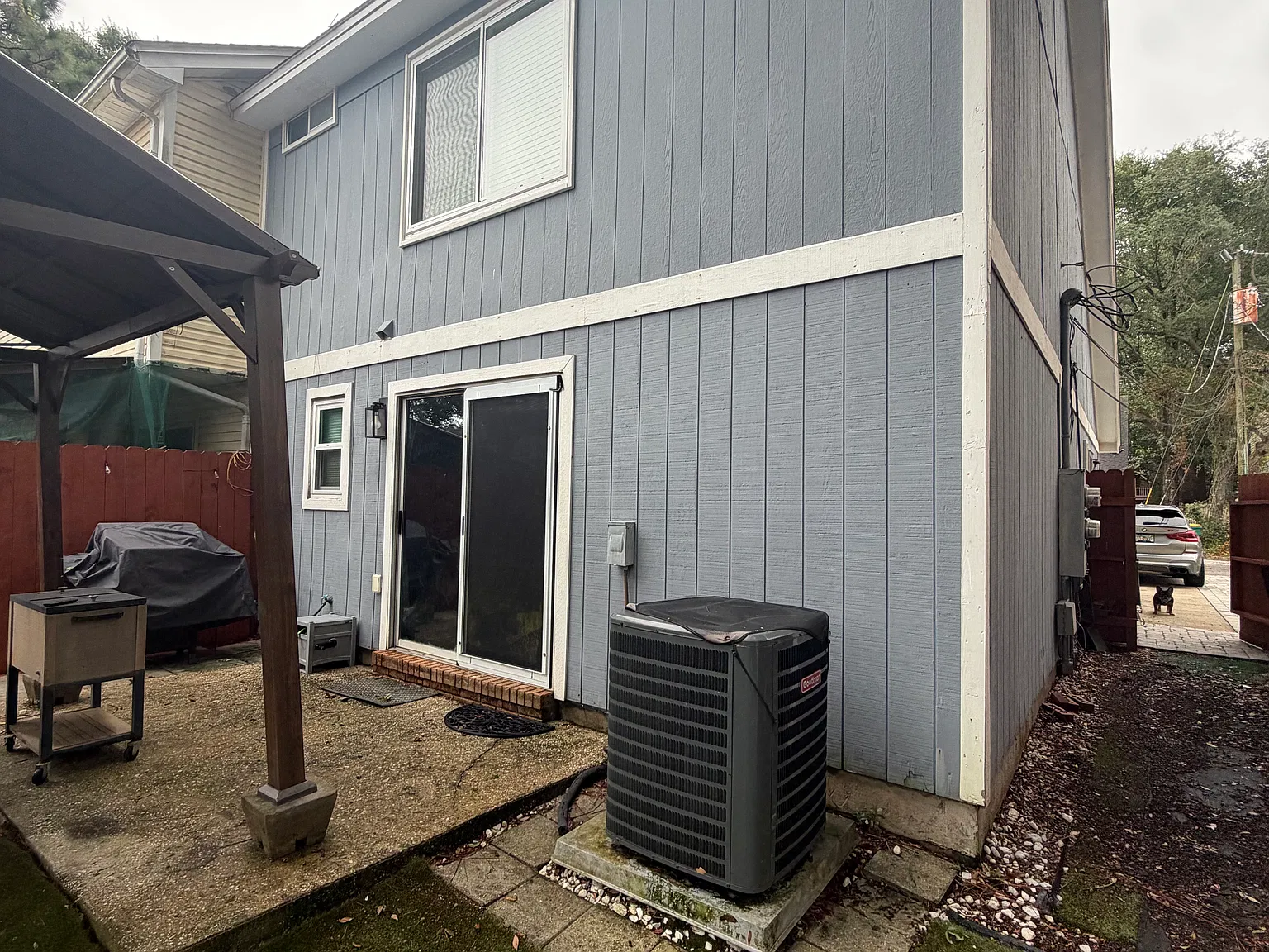 3 bed, 2.5 bath, 1320 sqft, $1,950 — Photo 3