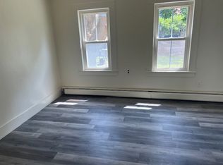 20 Pine St #C, Adams, MA 01220