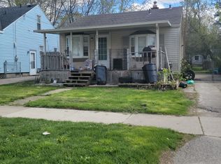 3921 Brown St, Flint, MI 48532