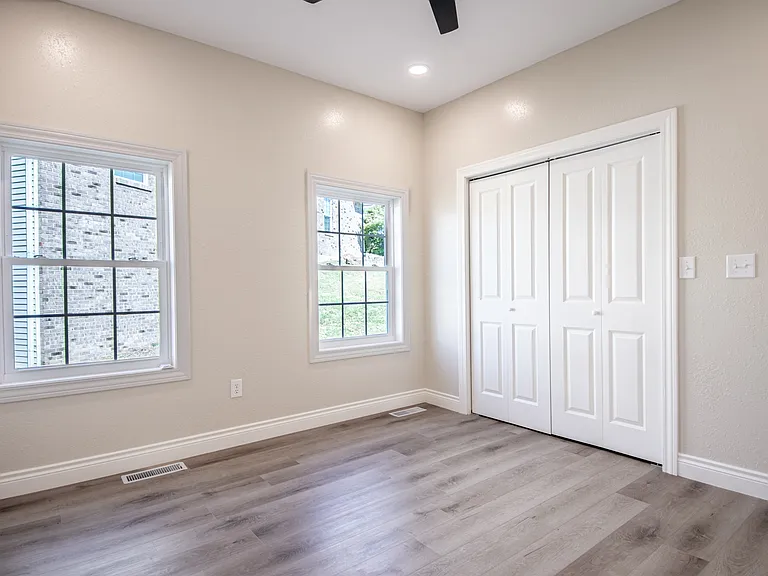 1828 Pinnacle Point Dr — Photo 14