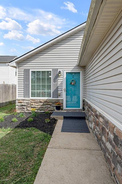 1st image of 204 Lucille Dr
