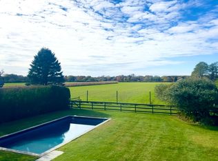 26 Osborne Farm Ln, Wainscott, NY 11975