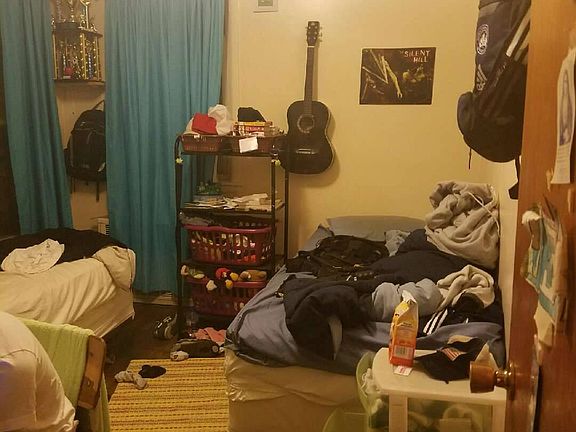 5th image of 4204 78th St