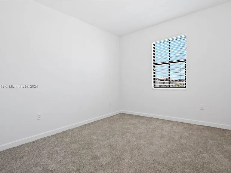 11934 SW 247th Ter — Photo 18