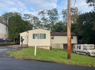 10 E Locust St, Enola, PA 17025