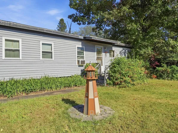 114 Old Pine Hill Road N, Berwick, ME 03901