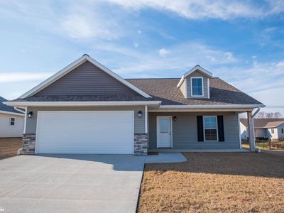 1007 E Southridge Rd, Marshalltown, IA, 50158
