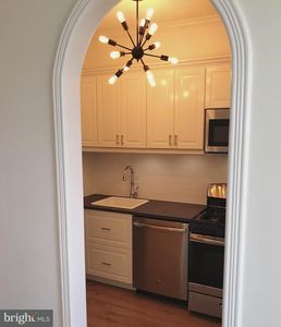 4242 E West Hwy APT 1112, Chevy Chase, MD, 20815