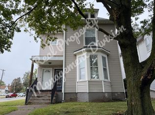 1133 S 2nd St APT 2, Springfield, IL 62704