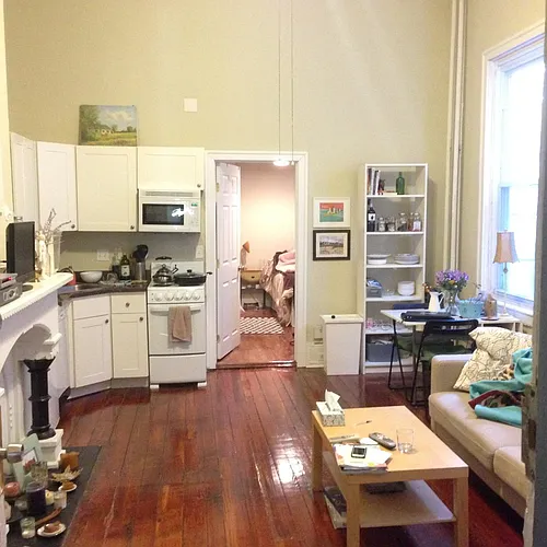 322 S 10th St Photo 1