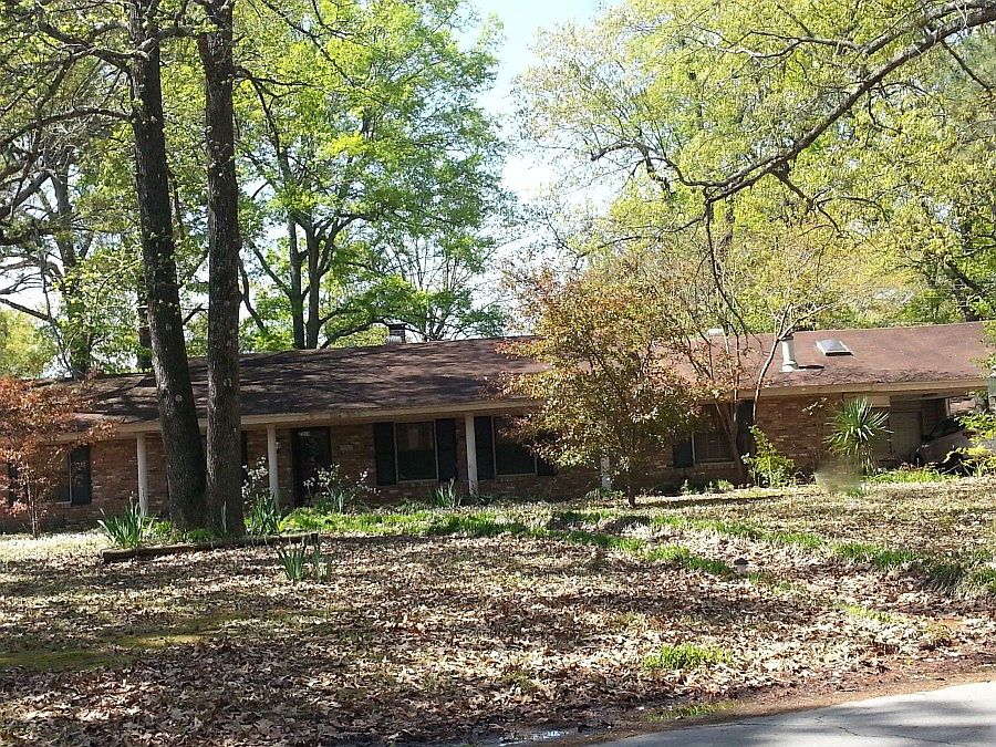 2nd image of 2310 W 40th Ave