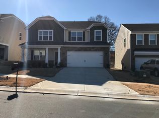13738 Canterbury Castle Dr, Charlotte, NC 28273