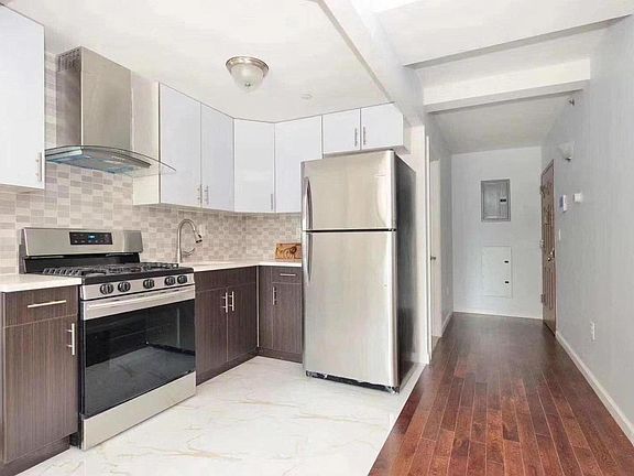 2nd image of 144-89-38 Avenue Flushing Ky #4-D