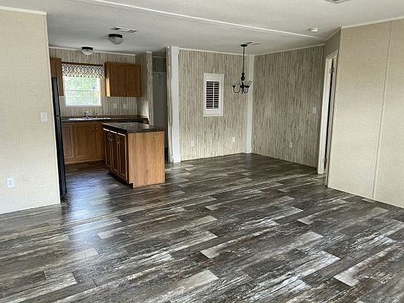 2nd image of 450 SW 135th Ave #195