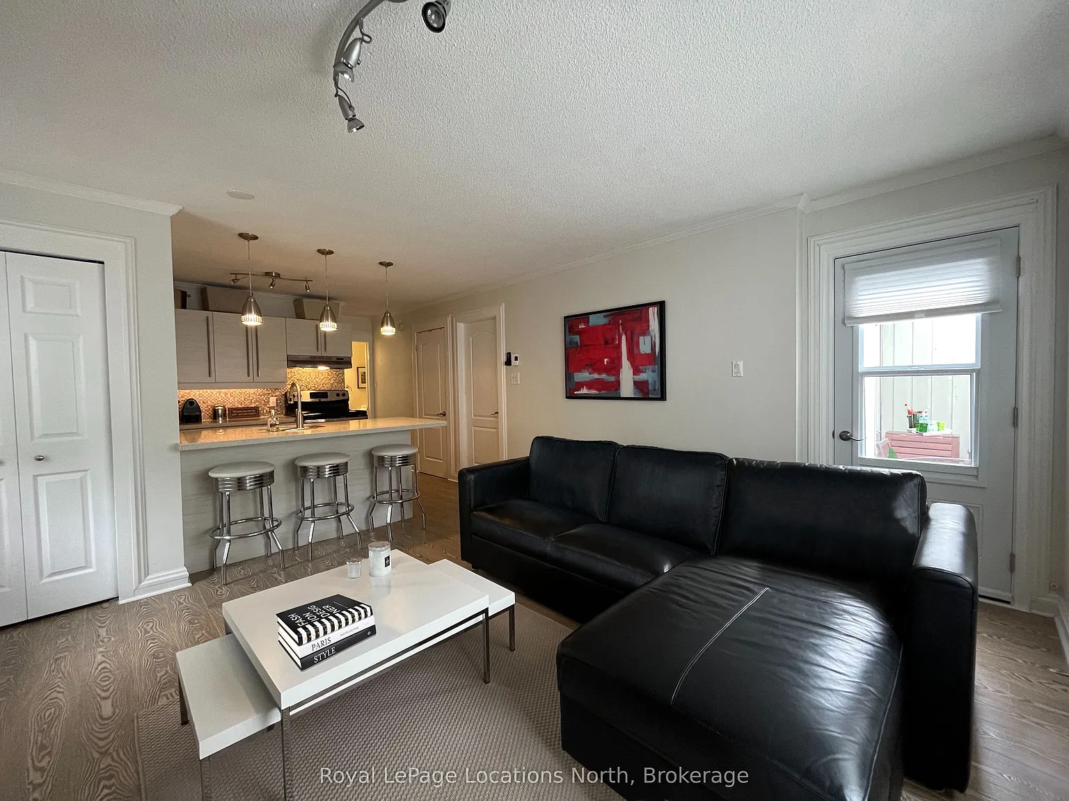 2 bed, $8,000 — Photo 4