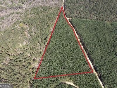 3rd image of 15 Hollis Norman Rd