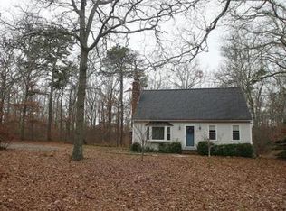 29 Falmouth Sandwich Rd, Forestdale, MA 02644