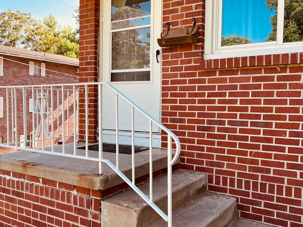 645 N 48th St #1, Omaha, NE 68132