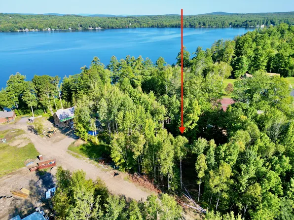 35 Heather Lane, Sidney, ME 04330