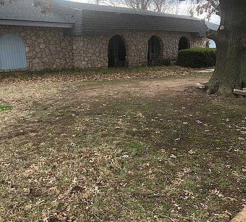 3rd image of 14600 Arrowhead Dr