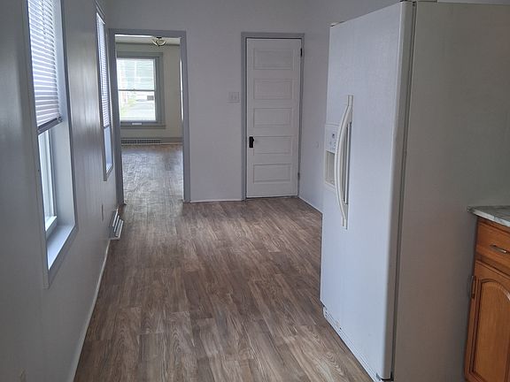 3rd image of 2316 Grant St