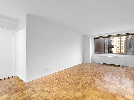 Rented by GoodRock Realty | media 2