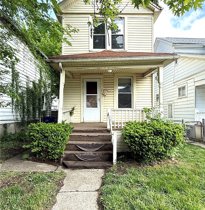 1st image of 215 Heaton Ave