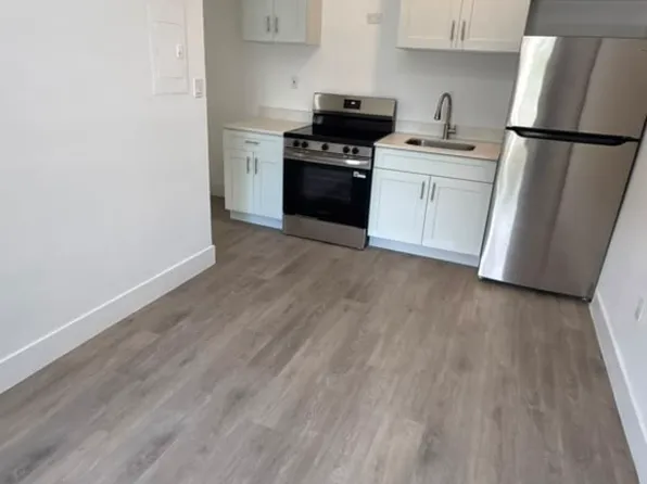 1637 SW 12th St #7, Miami, FL 33135