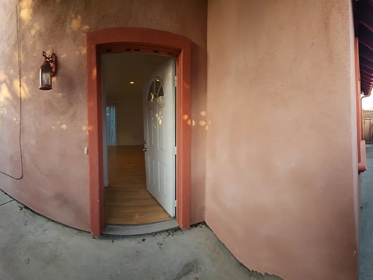 Circle Dr — Photo 2